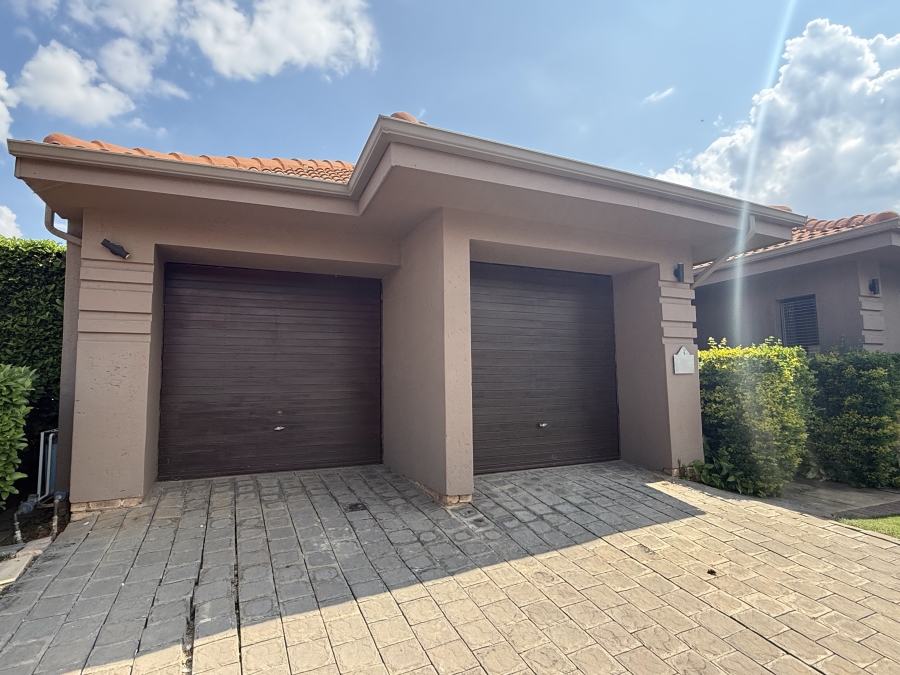 4 Bedroom Property for Sale in Pecanwood Estate North West